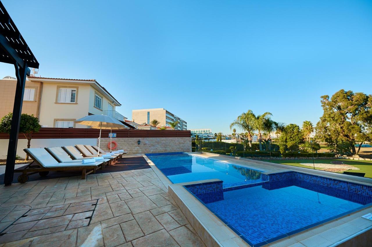 Beach Front Bella Vista By Ezoria Villas Protaras Exterior foto